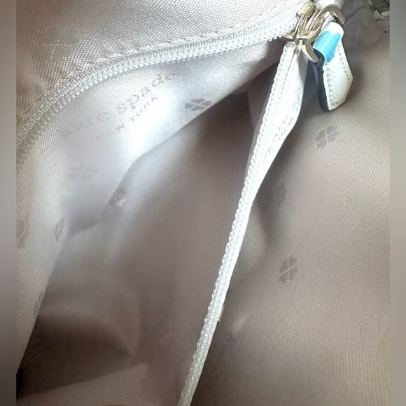 EUC Kate Spade Spencer Dainty Bloom Small Dome Crossbody - Picture 13 of 14